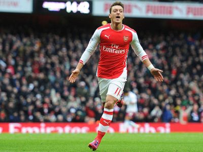Özil "Arsenal"da qalma səbəbini açıqladı Özil "Arsenal"da qalma səbəbini açıqladı