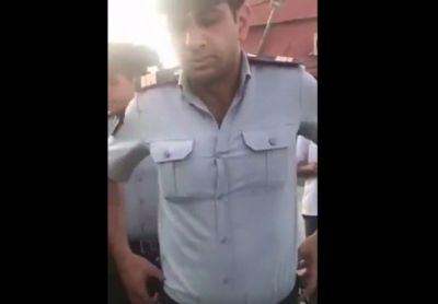 Yol polisi ilə bağlı daha bir video yayıldı - VİDEO Yol polisi ilə bağlı daha bir video yayıldı - VİDEO