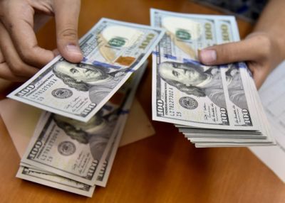 Dolların sabaha olan məzənnəsi açıqlandı Dolların sabaha olan məzənnəsi açıqlandı