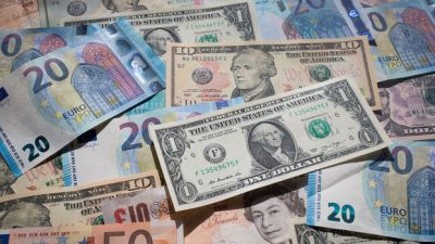 Dolların sabaha olan məzənnəsi açıqlandı Dolların sabaha olan məzənnəsi açıqlandı