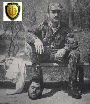 Xocalıda zorlanan hər qadına görə erməni əsgərinin başını kəsən zabitimizin görüntüləri - FOTO Xocalıda zorlanan hər qadına görə erməni əsgərinin başını kəsən zabitimizin görüntüləri - FOTO