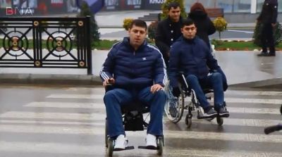 Yolları əngəlsiz paylaşaq (VİDEO) - VİDEO Yolları əngəlsiz paylaşaq (VİDEO) - VİDEO