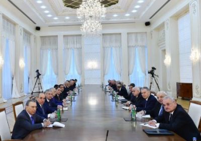 Artur Rasizadənin kabineti və bütün nazirlər istefaya göndəriləcək Artur Rasizadənin kabineti və bütün nazirlər istefaya göndəriləcək