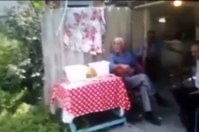 15 yaşlı oğlanda azyaşlı məktəbliyə qarşı qandonduran hərəkət: yerə yıxdı və... - Beyləqanda 15 yaşlı oğlanda azyaşlı məktəbliyə qarşı qandonduran hərəkət: yerə yıxdı və... - Beyləqanda