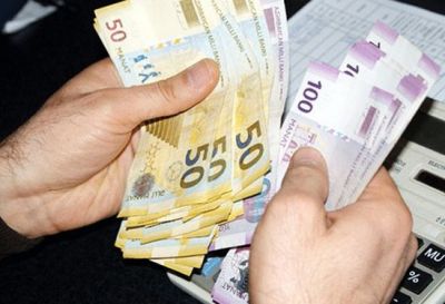Banklara kredit borcu olanlara pis xəbər Banklara kredit borcu olanlara pis xəbər