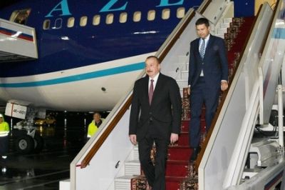 Prezident İlham Əliyevin Rusiyaya işgüzar səfəri başlayıb Prezident İlham Əliyevin Rusiyaya işgüzar səfəri başlayıb