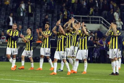 “Fənərbaxça”nın forvardı Ərəbistan klubunda - FOTOLAR “Fənərbaxça”nın forvardı Ərəbistan klubunda - FOTOLAR