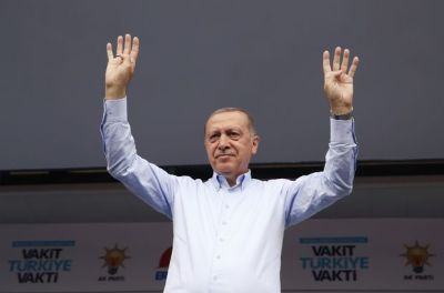Ərdoğan qalib gəldi Ərdoğan qalib gəldi