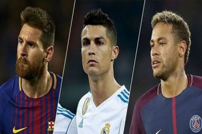 Dünyanın ən çox qazanan futbolçuları məlum oldu - SİYAHI Dünyanın ən çox qazanan futbolçuları məlum oldu - SİYAHI