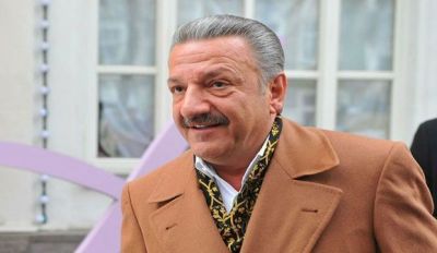 Azərbaycanlı milyarder Rusiya Dövlət Qvardiyasının generalı ilə - FOTOLAR Azərbaycanlı milyarder Rusiya Dövlət Qvardiyasının generalı ilə - FOTOLAR
