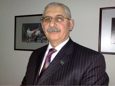 Bəxtiyar Sadıqov “Şöhrət” ordeni ilə təltif edilib Bəxtiyar Sadıqov “Şöhrət” ordeni ilə təltif edilib