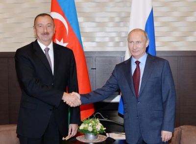 İlham Əliyev Putinə zəng etdi İlham Əliyev Putinə zəng etdi