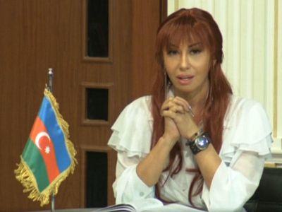 “İlk gündən xəstəliyimi sevmişəm...” - Xərçəngdən əziyyət çəkən aparıcı… “İlk gündən xəstəliyimi sevmişəm...” - Xərçəngdən əziyyət çəkən aparıcı…