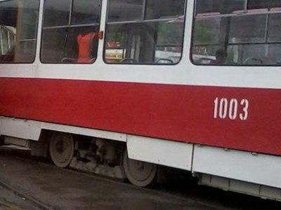 Rusiyada tramvay xətdən çıxdı - 3 ölü, iki yaralı Rusiyada tramvay xətdən çıxdı - 3 ölü, iki yaralı