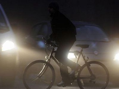 Ucarda avtomobil velosipedçini vuraraq öldürüb Ucarda avtomobil velosipedçini vuraraq öldürüb
