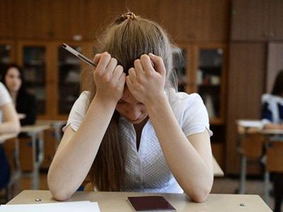 Azərbaycan universitetlərində qəribə qadağalar Azərbaycan universitetlərində qəribə qadağalar