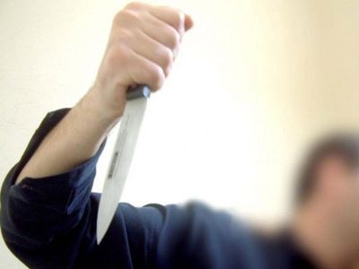 Arvadını vəhşicəsinə qətlə yetirən kişi təslim oldu Arvadını vəhşicəsinə qətlə yetirən kişi təslim oldu