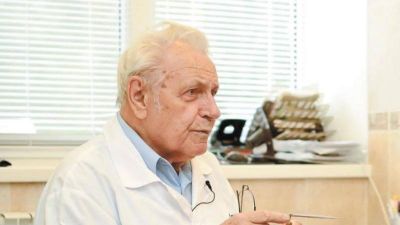Xərçəng xəstəliyi yoxdur, ürək qarında yerləşir və... - 90 yaşlı professordan SENSASİON MÜSAHİBƏ Xərçəng xəstəliyi yoxdur, ürək qarında yerləşir və... - 90 yaşlı professordan SENSASİON MÜSAHİBƏ