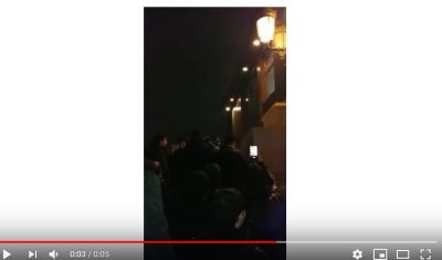 Bakıda dəhşətli intihar - SON DƏQİQƏ - CANLI YAYIM - VİDEO Bakıda dəhşətli intihar - SON DƏQİQƏ - CANLI YAYIM - VİDEO