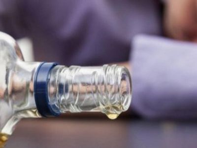 33 yaşlı kişi sirkə turşusundan zəhərlənib 33 yaşlı kişi sirkə turşusundan zəhərlənib