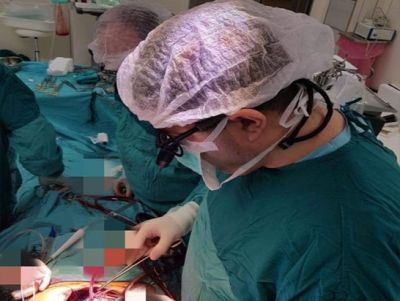 Azərbaycanda bir ilk: xəstəyə süni ürək qoyuldu Azərbaycanda bir ilk: xəstəyə süni ürək qoyuldu