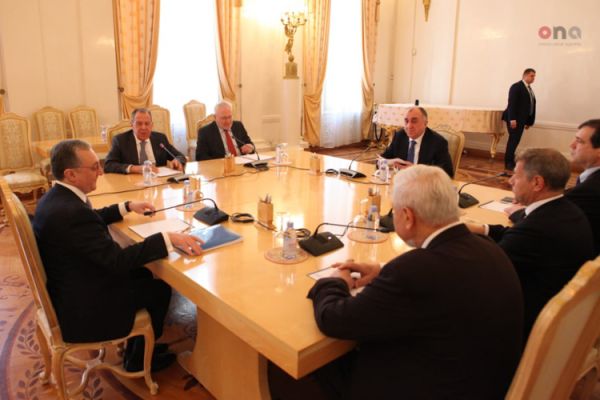 Moskvada Azərbaycan, Ermənistan və Rusiya xarici işlər nazirlərinin görüşü başa çatıb - YENİLƏNİB - FOTOLAR Moskvada Azərbaycan, Ermənistan və Rusiya xarici işlər nazirlərinin görüşü başa çatıb - YENİLƏNİB - FOTOLAR