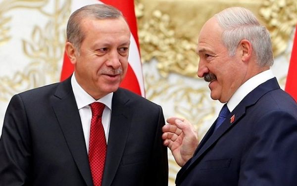 Lukaşenko Türkiyəyə gedir Lukaşenko Türkiyəyə gedir