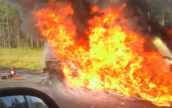 Tanınmış blogger Dağıstanda yol qəzasında öldü Tanınmış blogger Dağıstanda yol qəzasında öldü