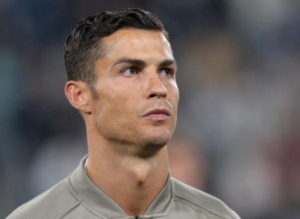 Ronaldodan Fələstinə 1.5 milyonluq yardım Ronaldodan Fələstinə 1.5 milyonluq yardım