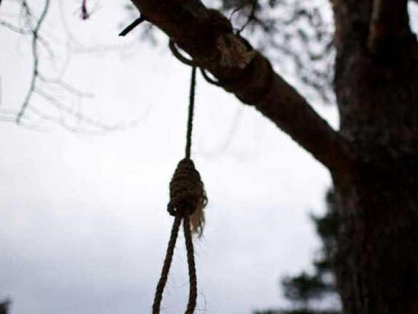 Bakıda 39 yaşlı kişi özünü öldürdü Bakıda 39 yaşlı kişi özünü öldürdü