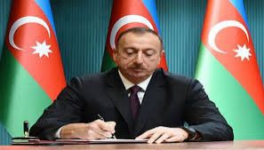 Prezident Maqsud Məmmədovu təltif etdi Prezident Maqsud Məmmədovu təltif etdi