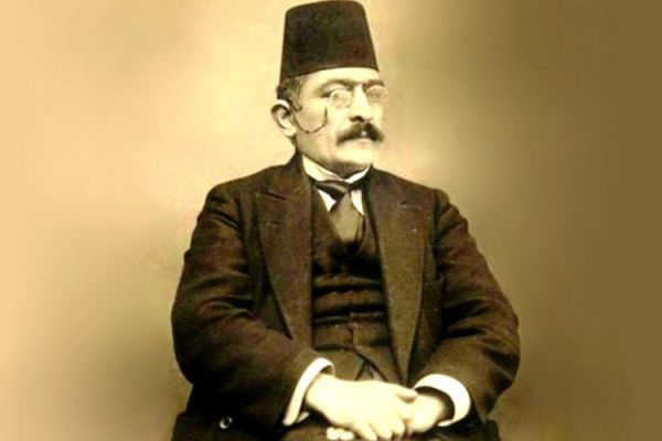 Əhməd bəy Ağaoğlu ilə bağlı yeni kitab çıxıb Əhməd bəy Ağaoğlu ilə bağlı yeni kitab çıxıb