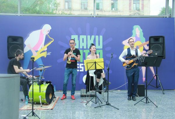 Latın Amerikası Festivalı Bakı metrosundan start götürür Latın Amerikası Festivalı Bakı metrosundan start götürür