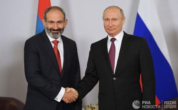 Putinlə Paşinyanın Qarabağ müzakirəsi təkzib edildi Putinlə Paşinyanın Qarabağ müzakirəsi təkzib edildi