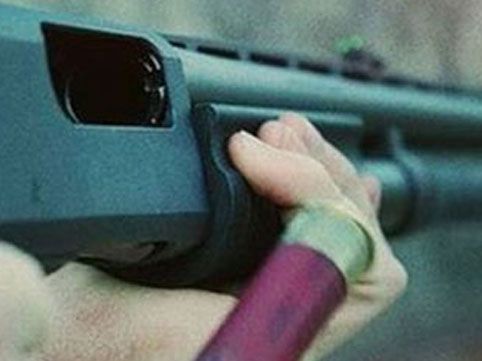 Cavanlıqda arvadını sevən şəxsi güllələdi - Hacıqabuldakı cinayətin TƏFƏRRÜATI Cavanlıqda arvadını sevən şəxsi güllələdi - Hacıqabuldakı cinayətin TƏFƏRRÜATI
