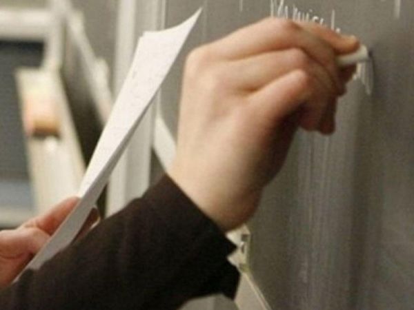 Yeni dərs ilindən Bakıda 269 müəllimin müddətsiz müqavilə ilə işləməsinə razılıq verilib Yeni dərs ilindən Bakıda 269 müəllimin müddətsiz müqavilə ilə işləməsinə razılıq verilib