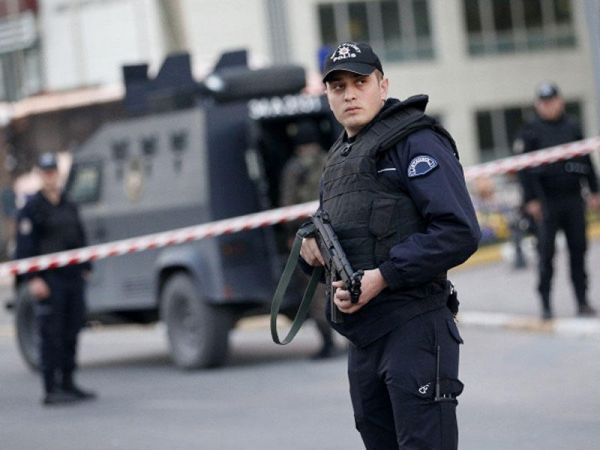 Türkiyənin 28 şəhərində əməliyyat keçirilir Türkiyənin 28 şəhərində əməliyyat keçirilir