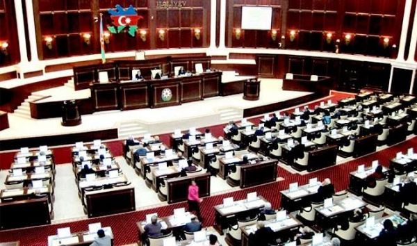 Bu şəxslər 3000 manat cərimələnəcək – Qanun Bu şəxslər 3000 manat cərimələnəcək – Qanun
