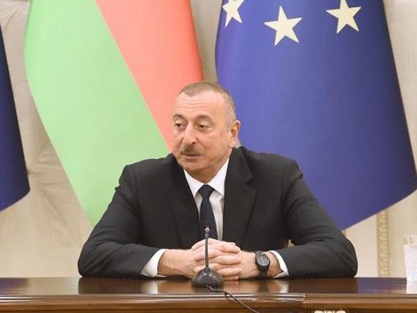 Prezident İlham Əliyev - "Status-kvonun dəyişməsi Azərbaycan ərazilərinin işğaldan azad edilməsinin başlanması deməkdir" Prezident İlham Əliyev - "Status-kvonun dəyişməsi Azərbaycan ərazilərinin işğaldan azad edilməsinin başlanması deməkdir"