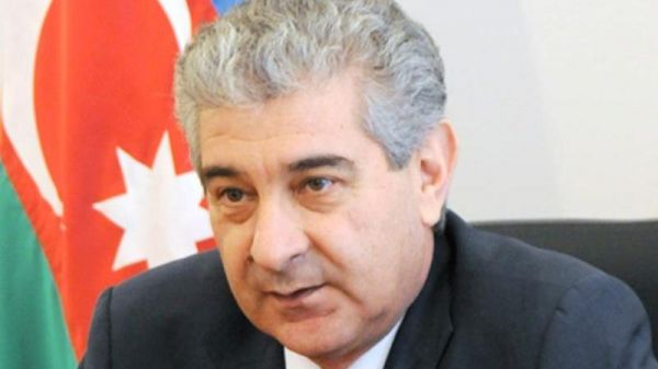 Əli Əhmədov ABŞ-da səfərdədir Əli Əhmədov ABŞ-da səfərdədir