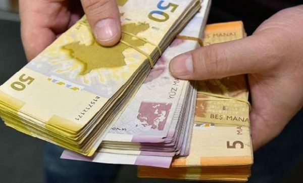 Bu şəxsləri 500 manat cərimə gözləyir - YENİ QANUN Bu şəxsləri 500 manat cərimə gözləyir - YENİ QANUN