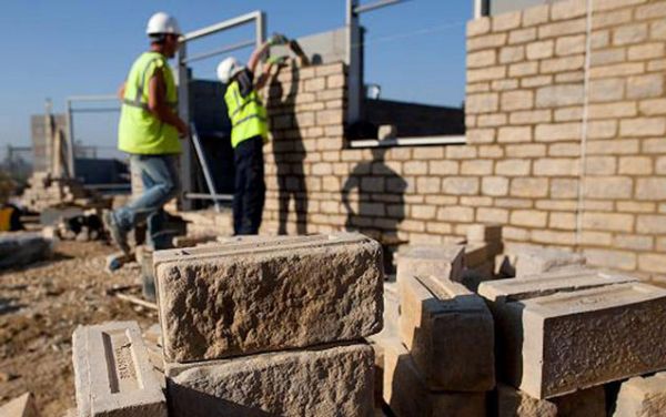 İnşaat materialları oğurladılar İnşaat materialları oğurladılar