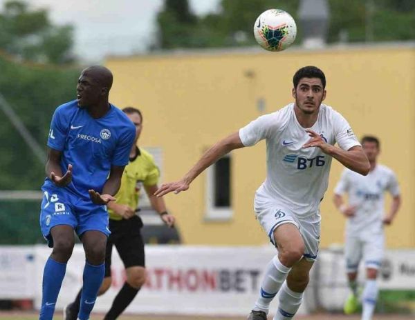 Şeydayev "Dinamo"da rəsmi debüt etdi Şeydayev "Dinamo"da rəsmi debüt etdi