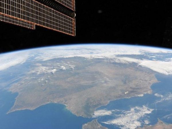 İtalyan astronavtı kosmosdan konsert verəcək İtalyan astronavtı kosmosdan konsert verəcək