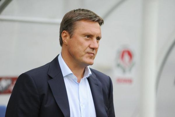 Kiyev "Dinamo"sunun baş məşqçisi qovuldu Kiyev "Dinamo"sunun baş məşqçisi qovuldu