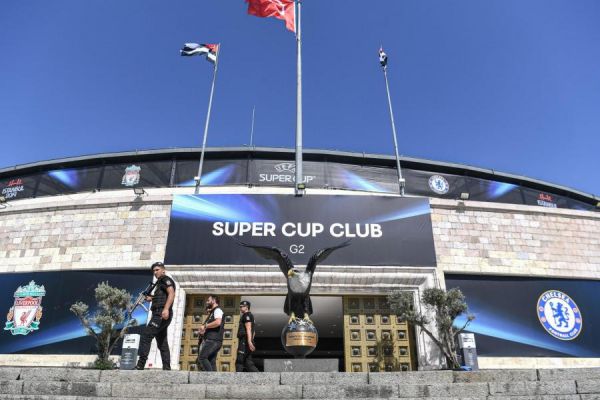 Avropanın SUPERi "Liverpul" oldu - YENİLƏNİB - VİDEO Avropanın SUPERi "Liverpul" oldu - YENİLƏNİB - VİDEO
