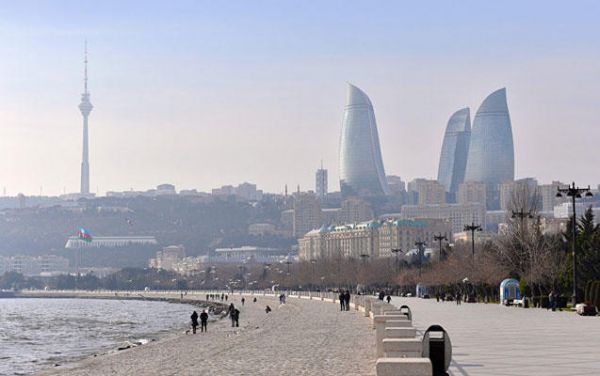Ərəb turist Bakı bulvarında öldü Ərəb turist Bakı bulvarında öldü