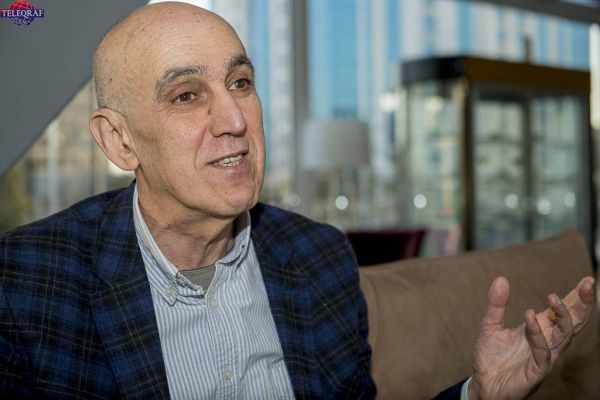 "Qarışqaları neçə çilik-çilik, yaxud xıncım-xıncım etmək olar?!” - Nəriman Qasımoğludan maraqlı açıqlamalar "Qarışqaları neçə çilik-çilik, yaxud xıncım-xıncım etmək olar?!” - Nəriman Qasımoğludan maraqlı açıqlamalar