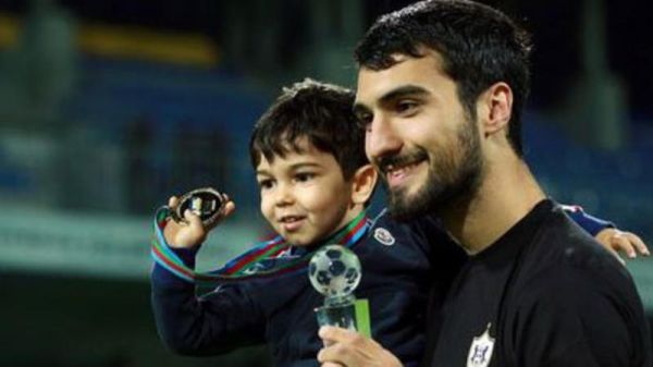 Mahir xarici kluba gedir? Mahir xarici kluba gedir?