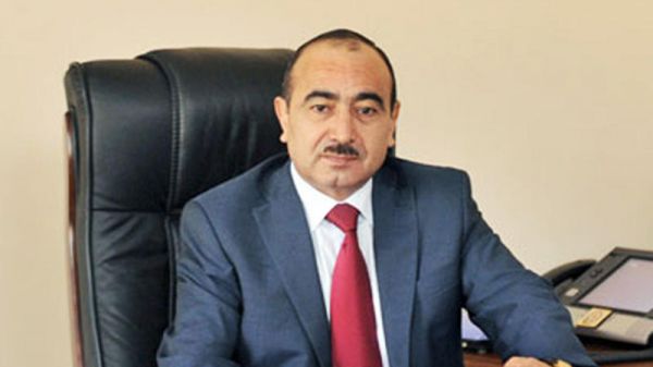 Əli Həsənov: Azərbaycan azsaylı ölkələrdəndir ki... Əli Həsənov: Azərbaycan azsaylı ölkələrdəndir ki...